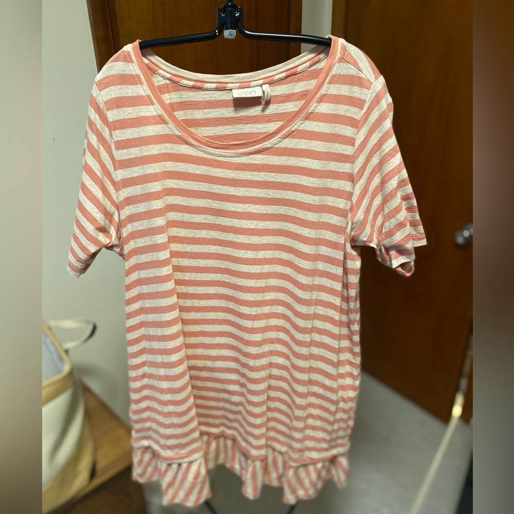 Logo by Lori Goldstein cotton tee